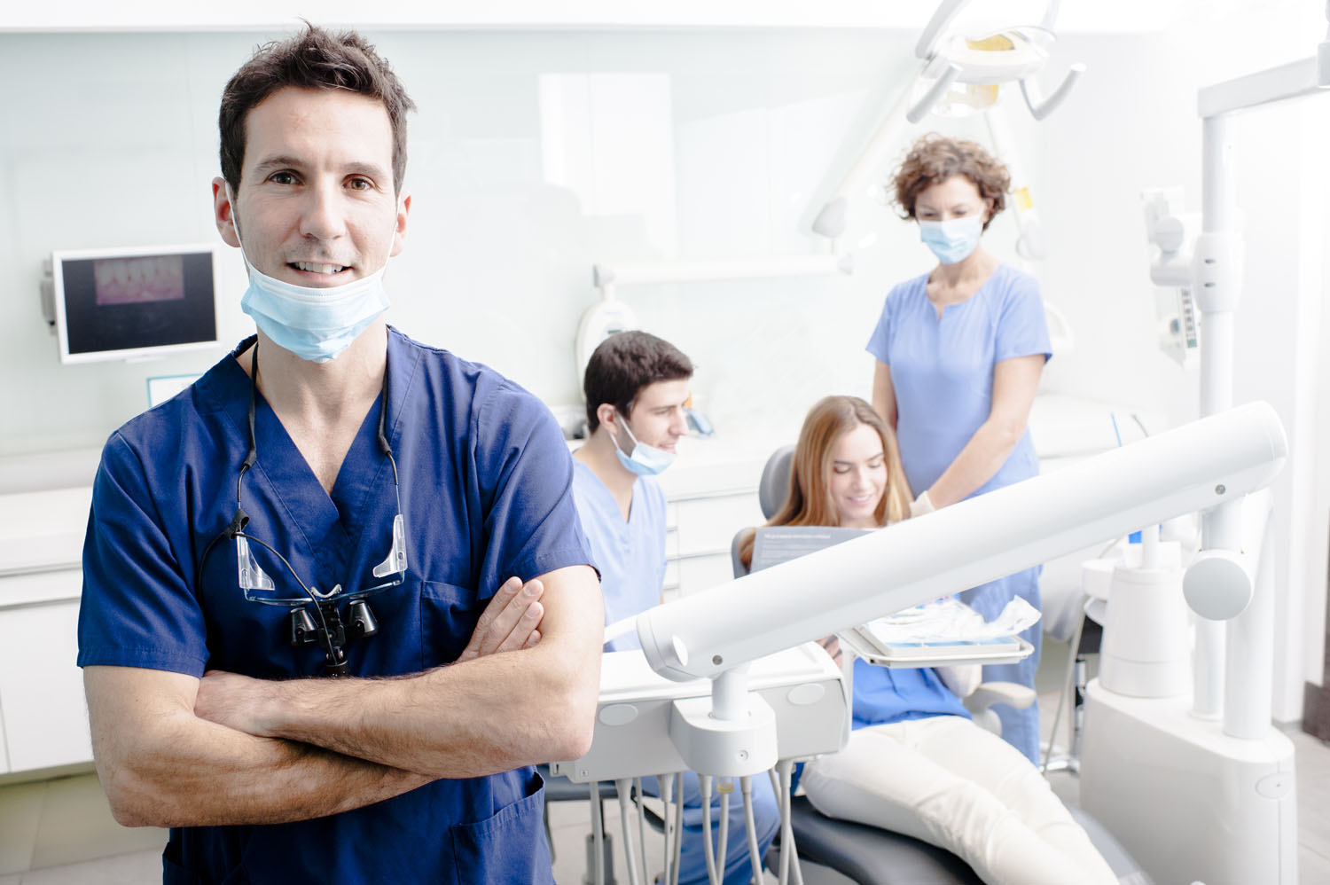 Top Signs to Visit a Dentist in Downtown Vancouver