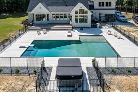 Enhancing Your Backyard: The Benefits of Installing a Swimming Pool