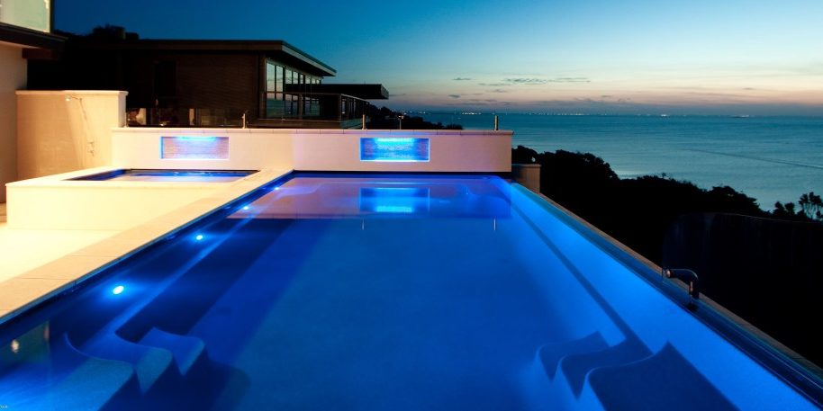 Why Infinity Edge Pools Are a Popular Choice for Resorts and Villas