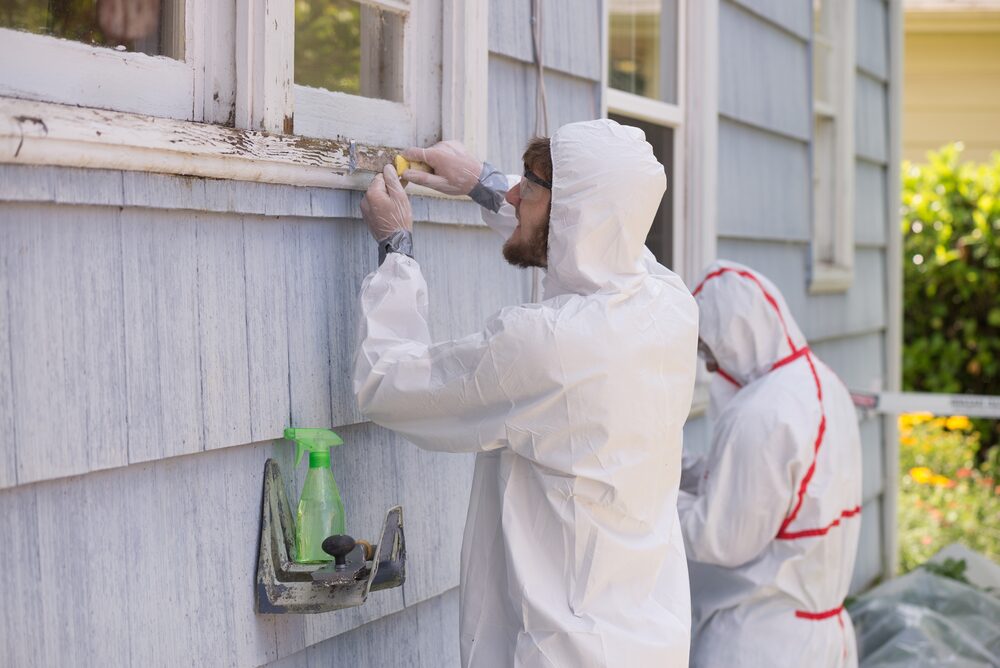 How to Perform Lead Paint Removal Without Releasing Toxic Dust