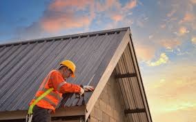 E4 Construction's Metal Roofing Services: A Path to Lower Homeowners' Insurance Costs