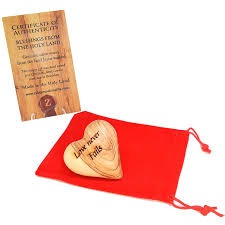 Catholic Gifts: Cherished Souvenirs for Faithful Hearts