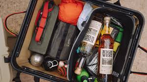 How to Build a Truck Emergency Recovery Kit